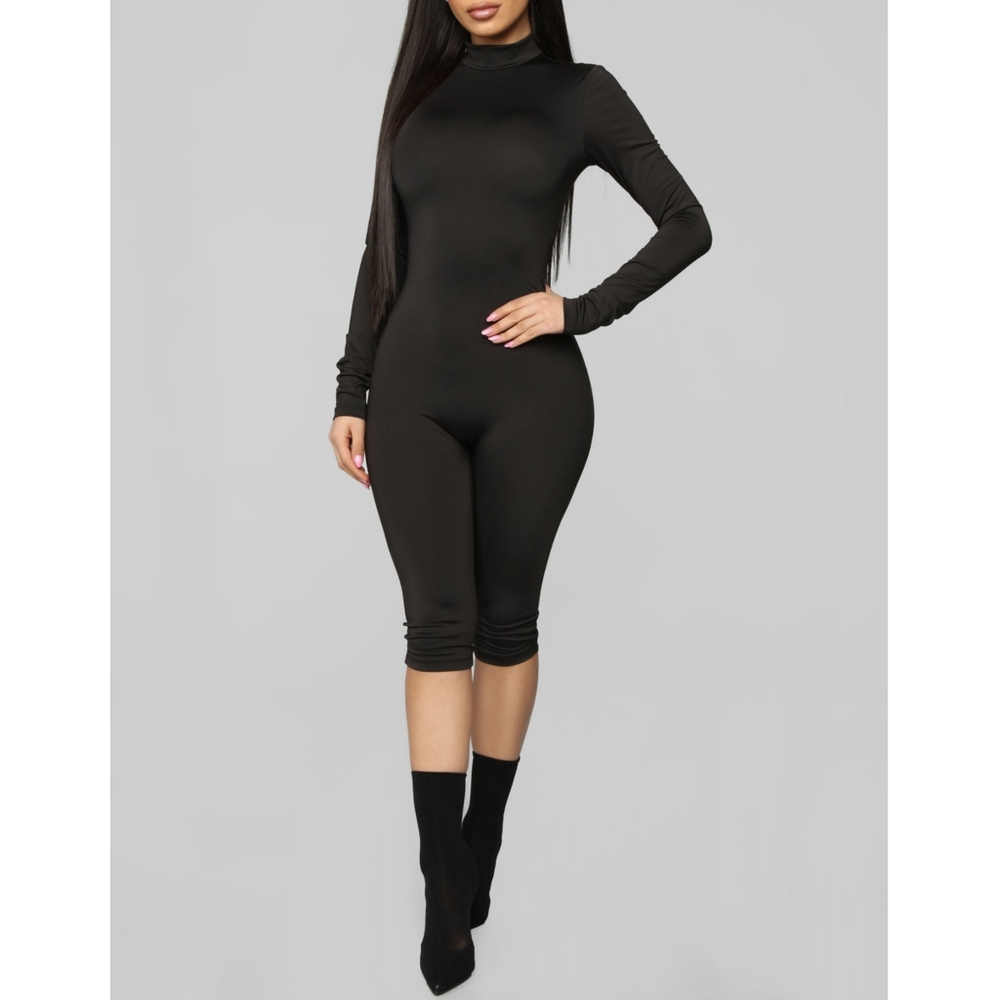 🎀NWT🎀 Fashion Nova Ready For It Crop Jumpsuit